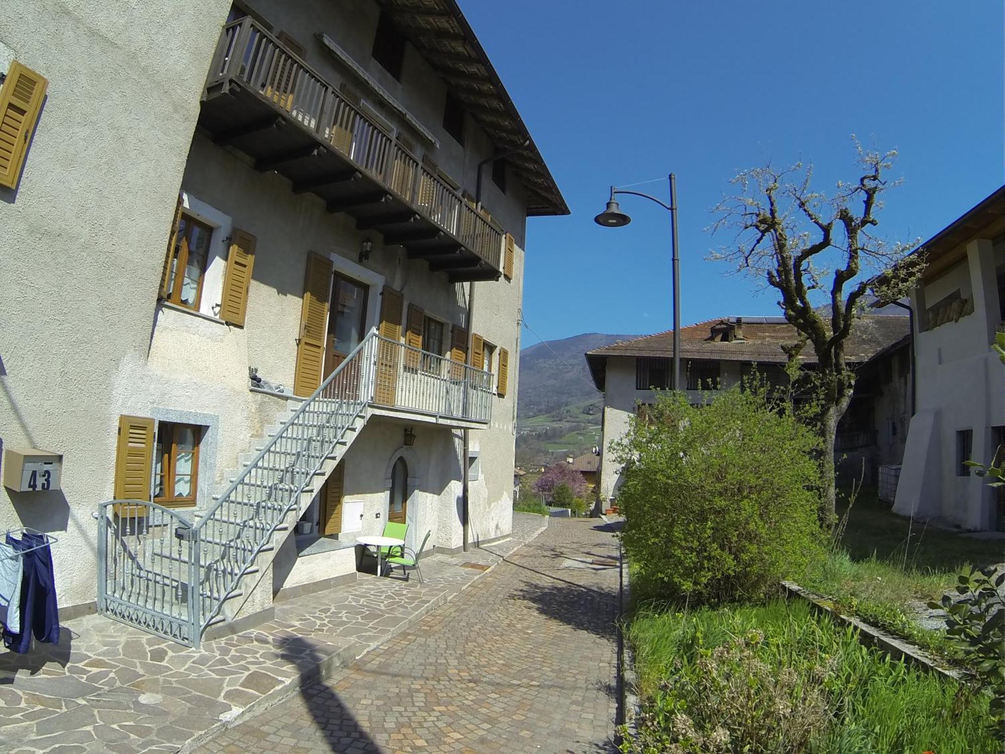Appartamento Trentino II كومانو تيرمي المظهر الخارجي الصورة